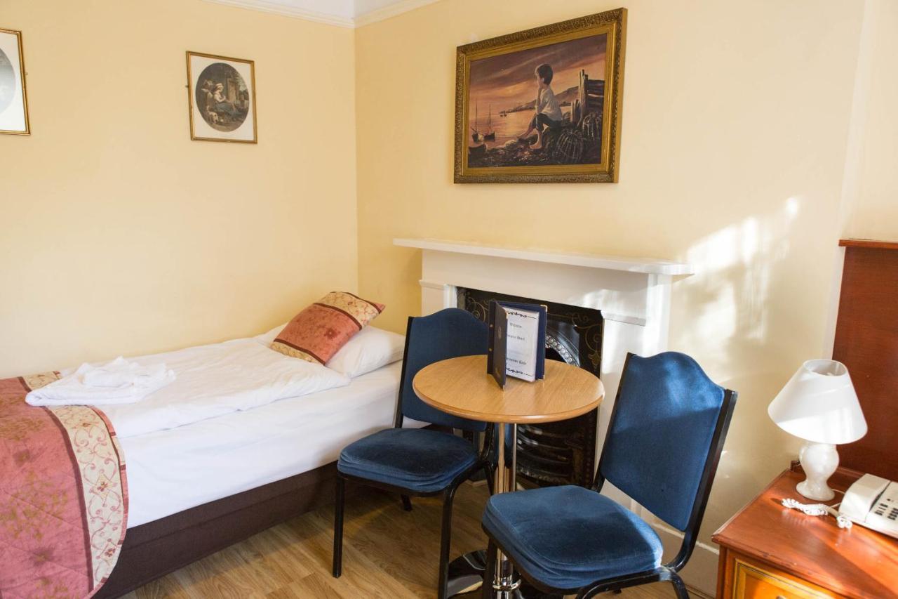 Dolphin Hotel Лондон Екстер'єр фото