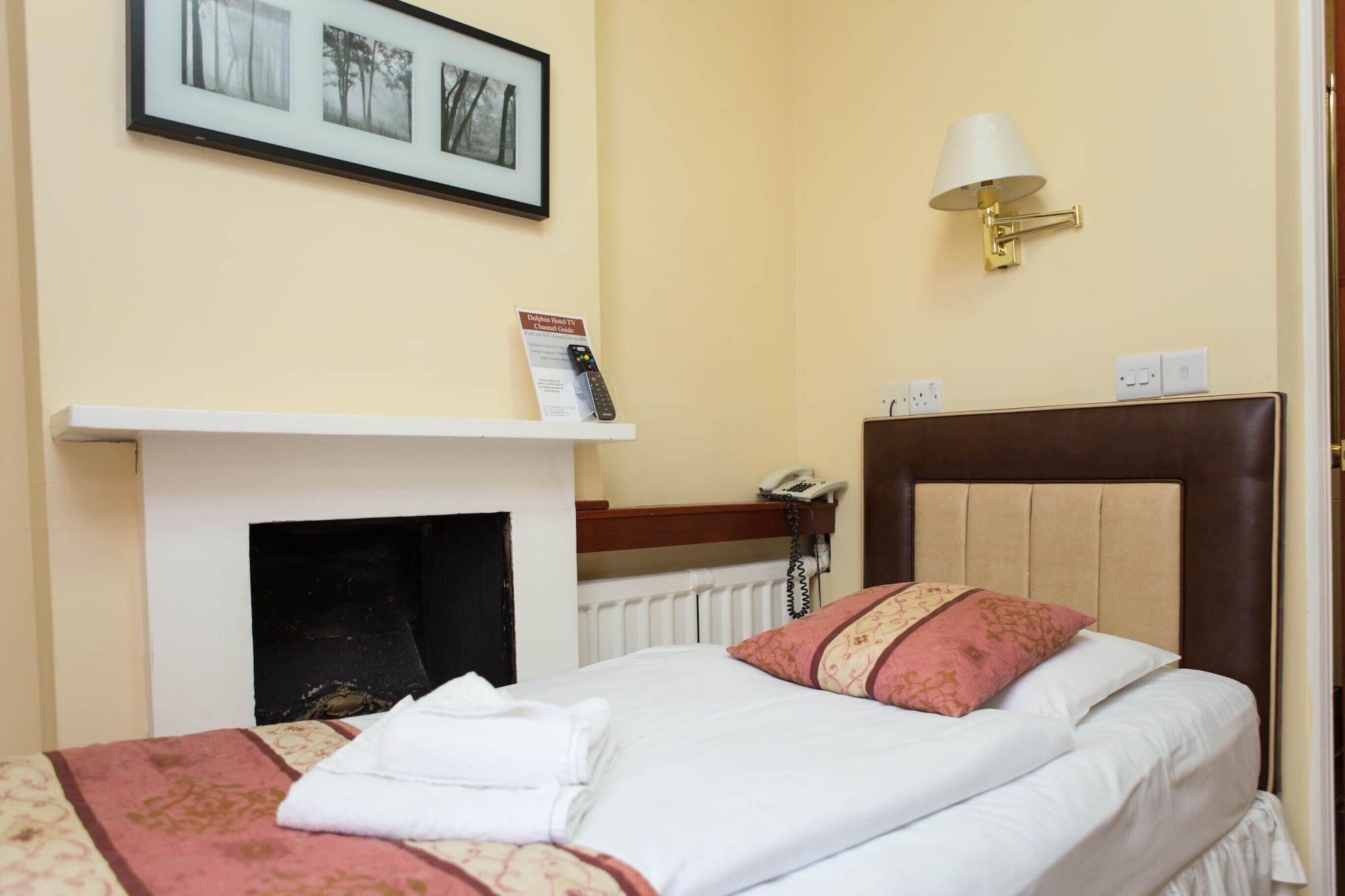 Dolphin Hotel Лондон Екстер'єр фото